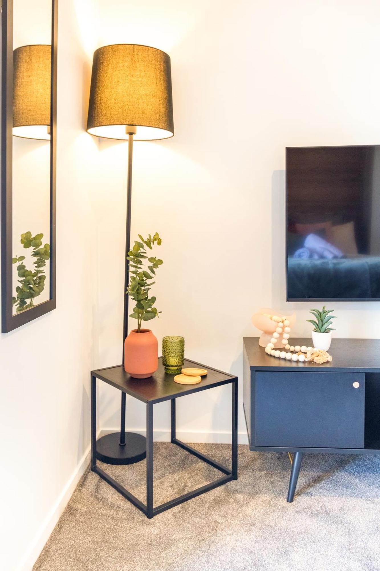City Living: Upper Studio Haven On Wilmer Christchurch Dış mekan fotoğraf