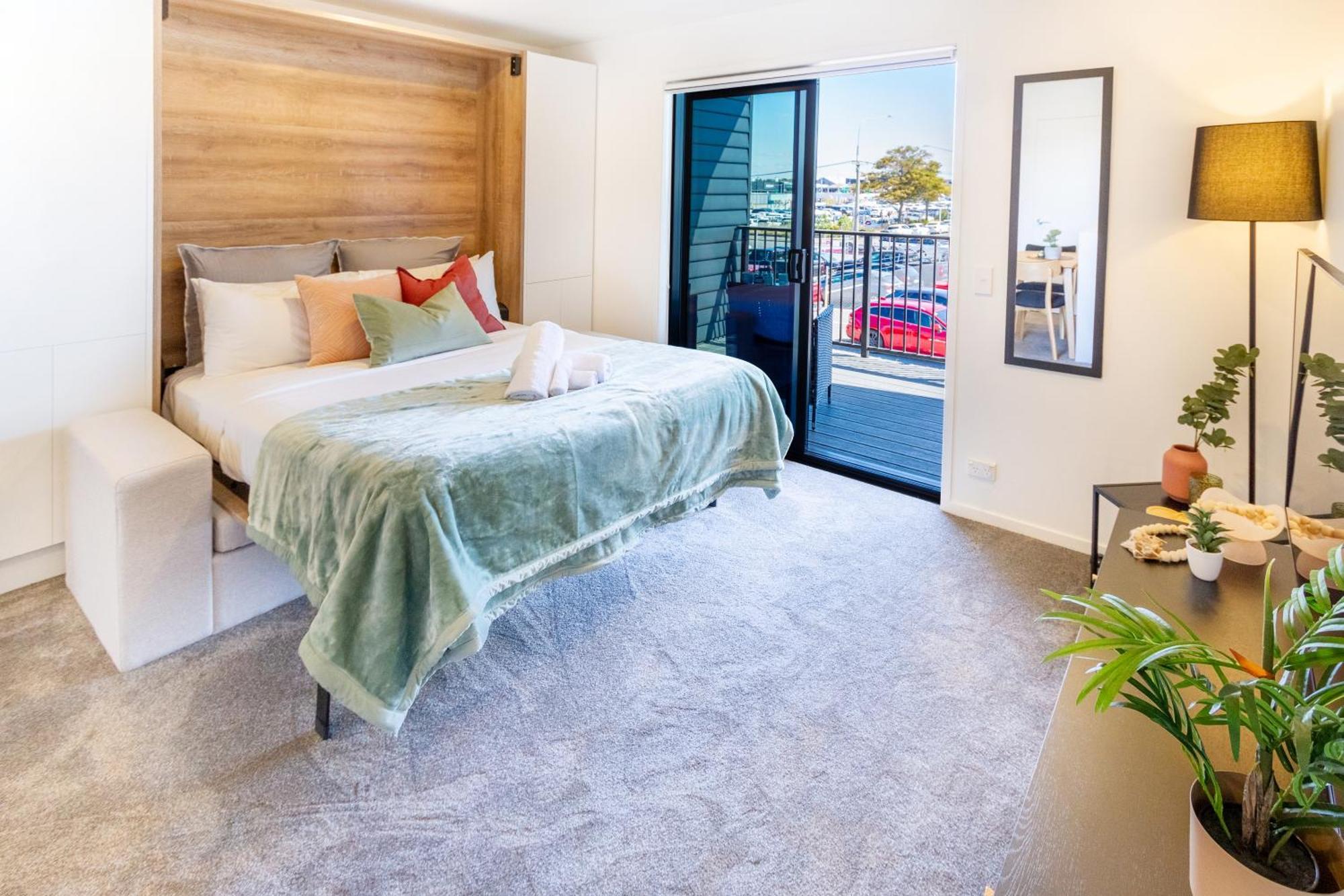City Living: Upper Studio Haven On Wilmer Christchurch Dış mekan fotoğraf